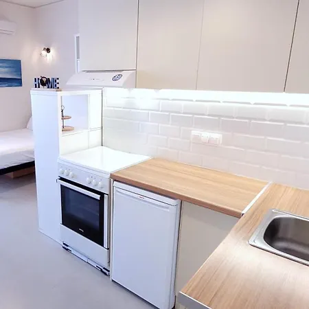 Apartment Happyface